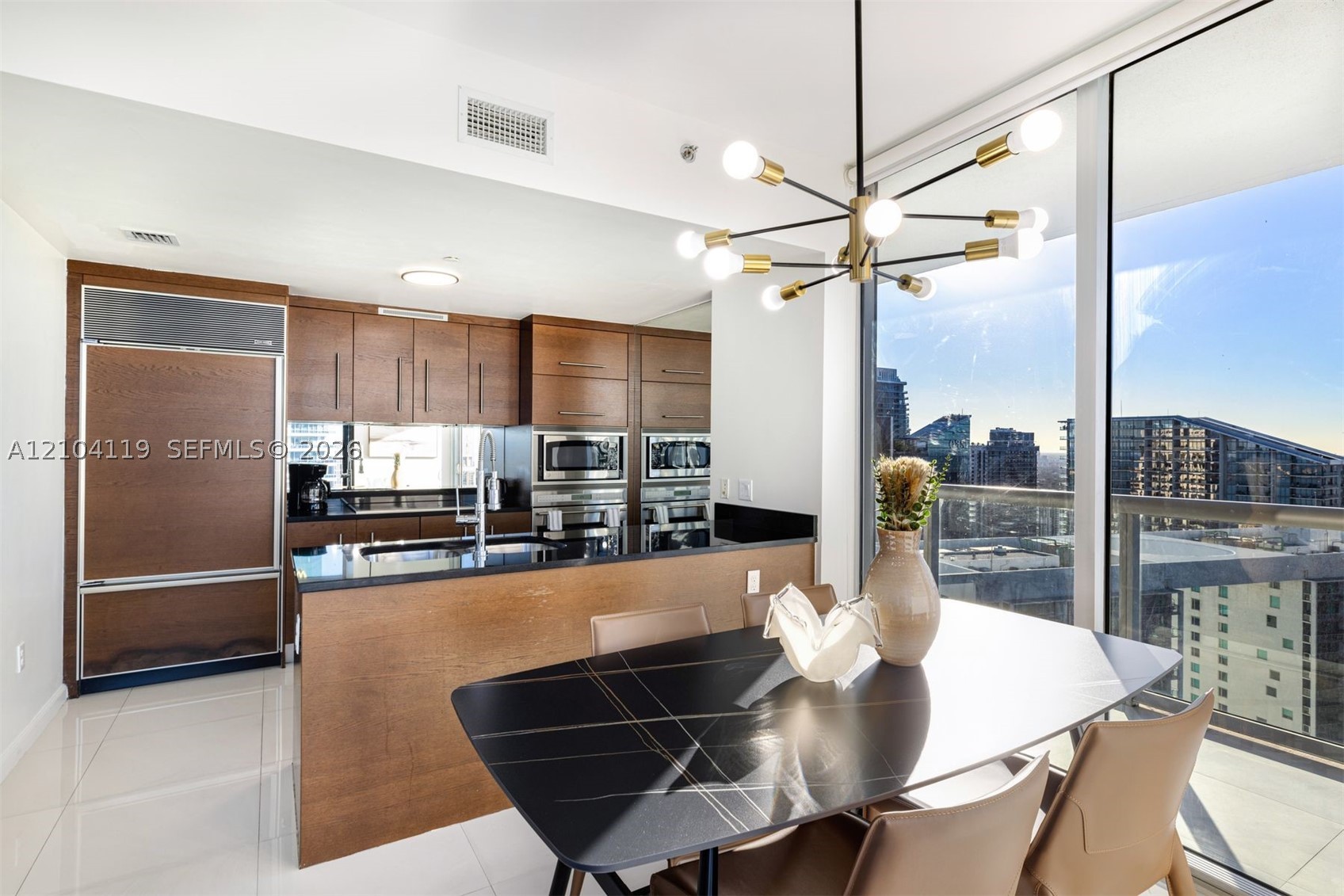 485 Brickell Ave #4804, Miami FL 33131