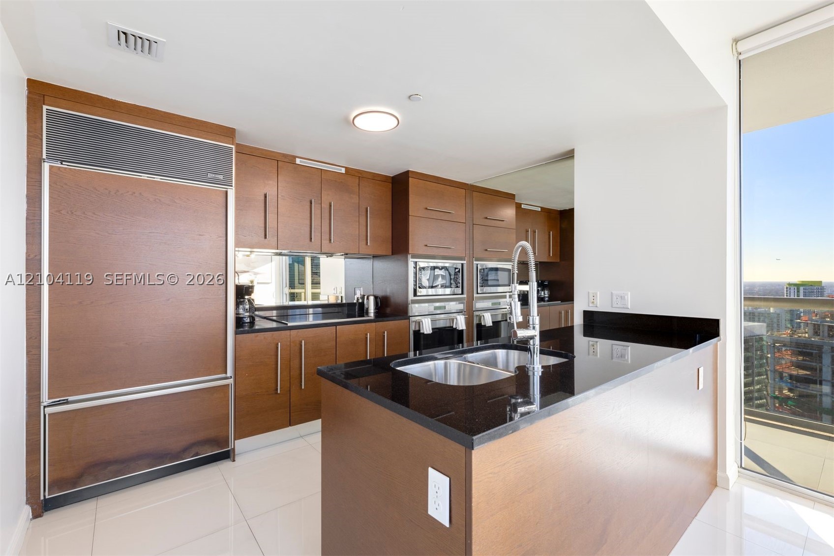 485 Brickell Ave #4804, Miami FL 33131