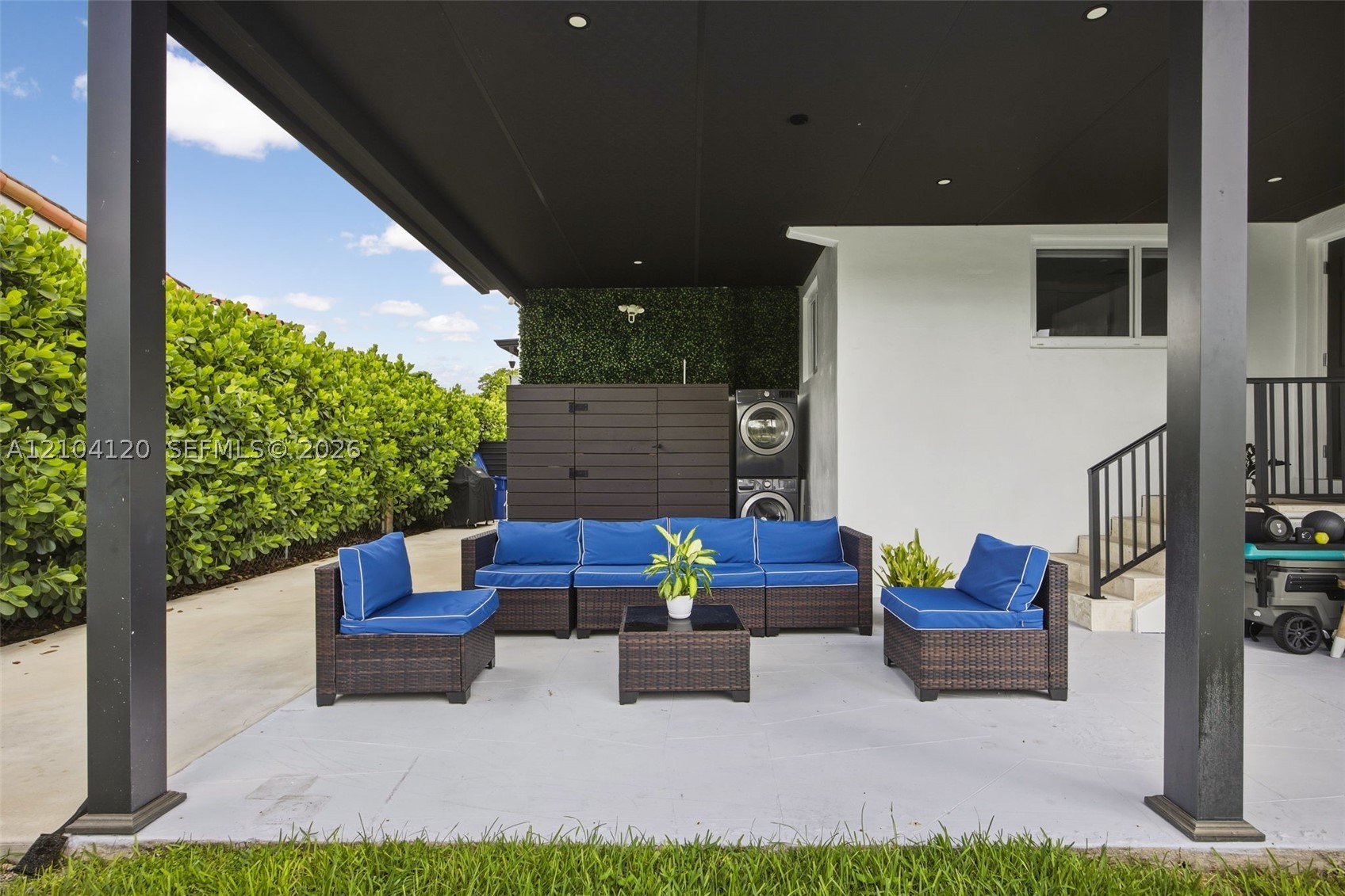 8000 SW 19th St, Miami FL 33155