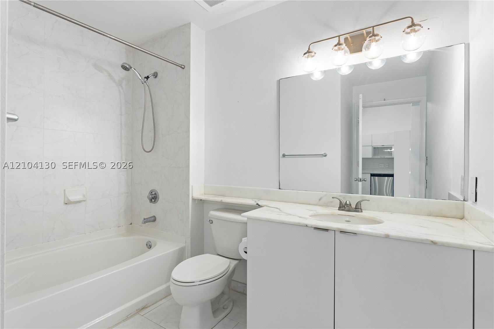 234 NE 3rd St #909, Miami FL 33132