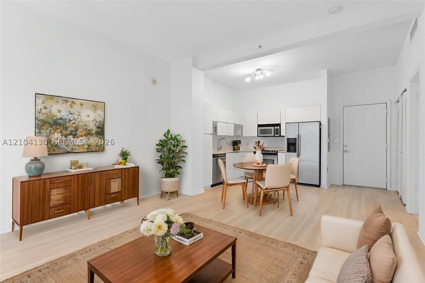 234 NE 3rd St #909, Miami FL 33132