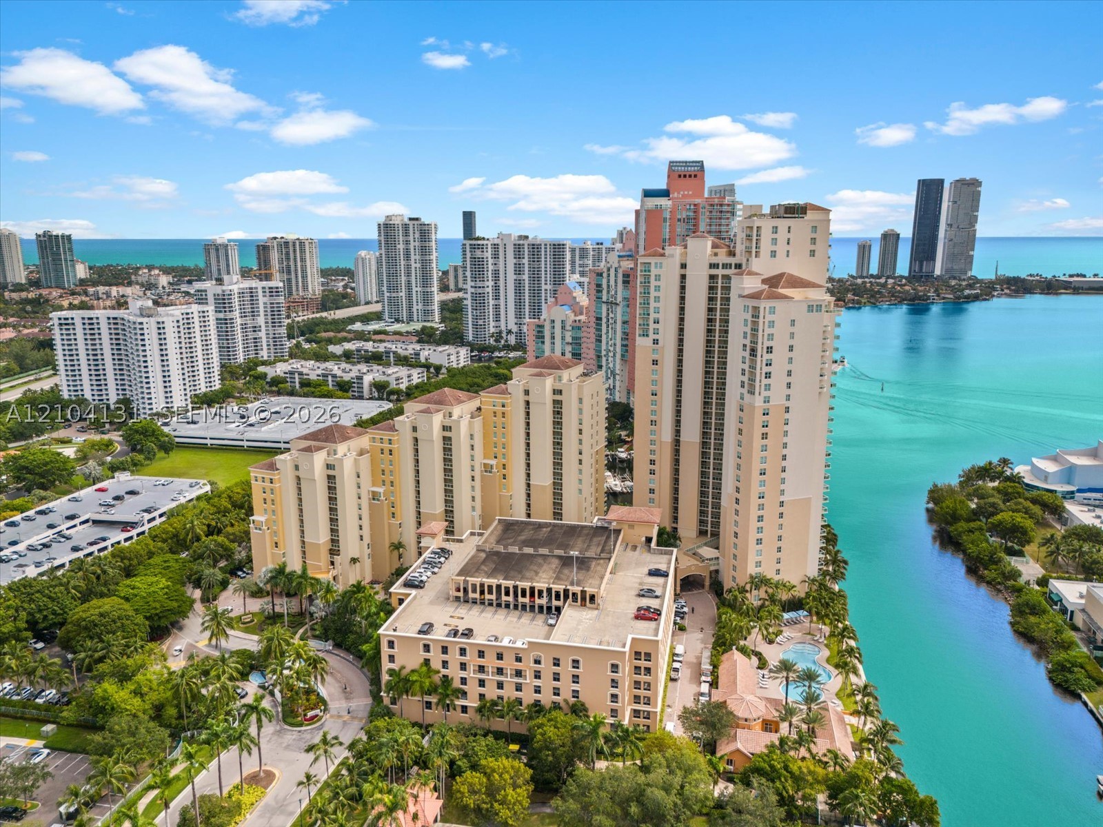 3340 NE 190th St #602, Aventura FL 33180