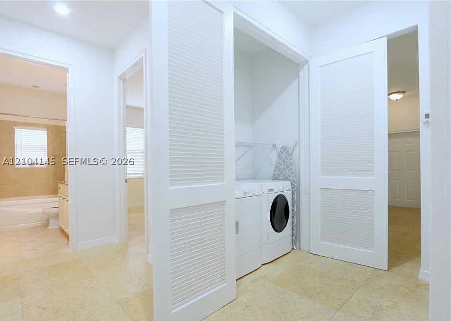 578 Loretto Ave #5, Coral Gables FL 33146