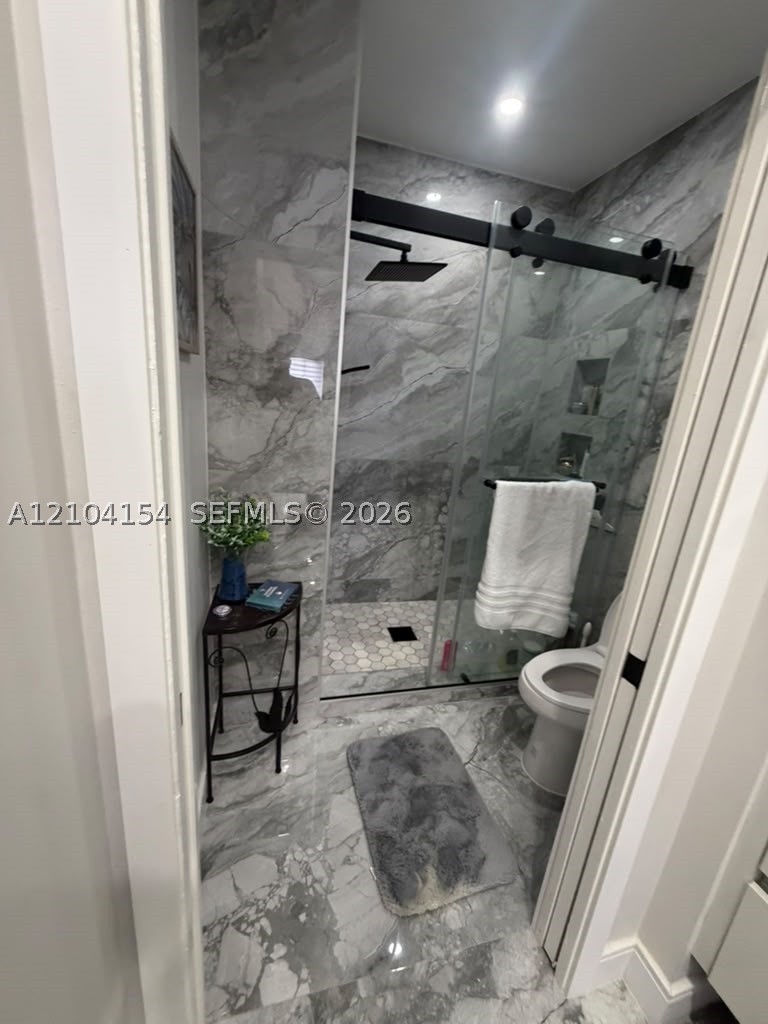 7691 Granville Dr #410, Tamarac FL 33321