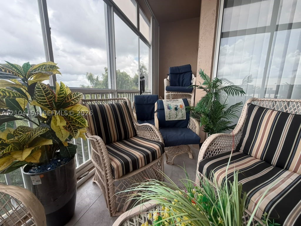 7691 Granville Dr #410, Tamarac FL 33321