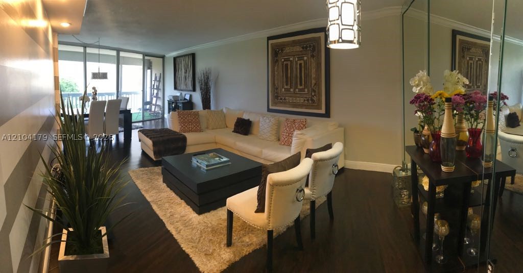6901 Environ Blvd #5F, Lauderhill FL 33319