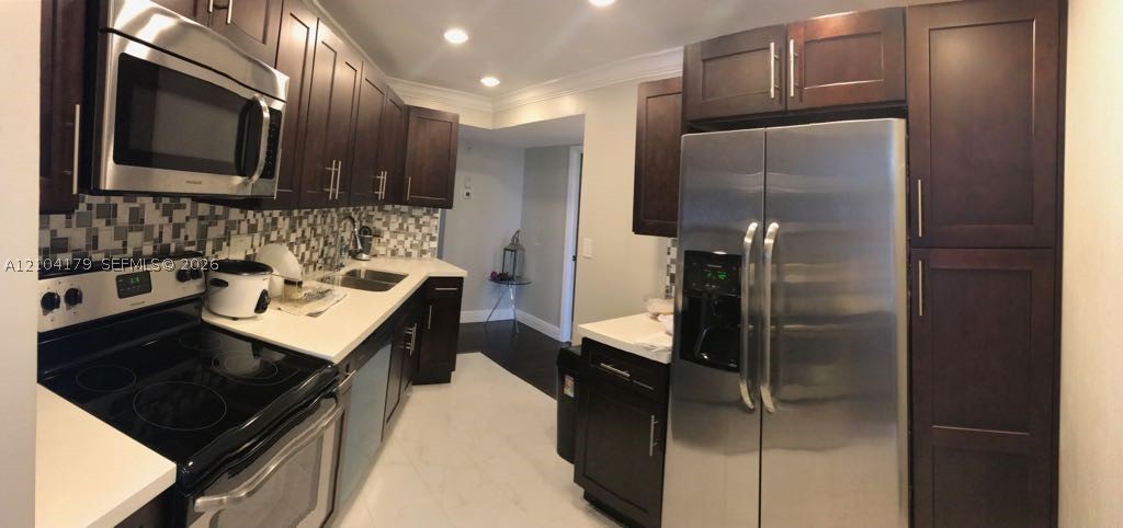 6901 Environ Blvd #5F, Lauderhill FL 33319