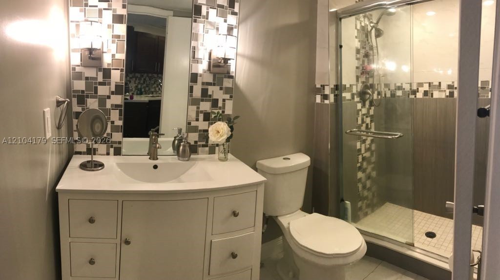 6901 Environ Blvd #5F, Lauderhill FL 33319
