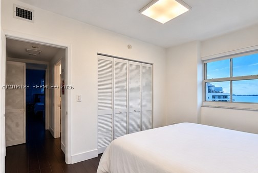 185 SE 14th Ter #1703, Miami FL 33131