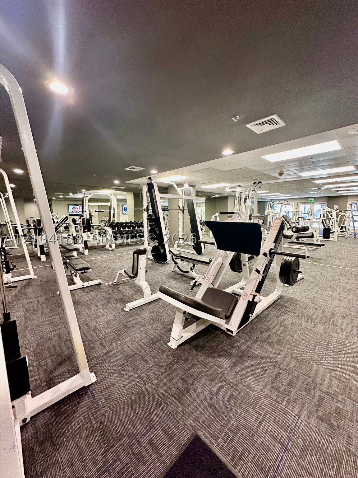 185 SE 14th Ter #1703, Miami FL 33131