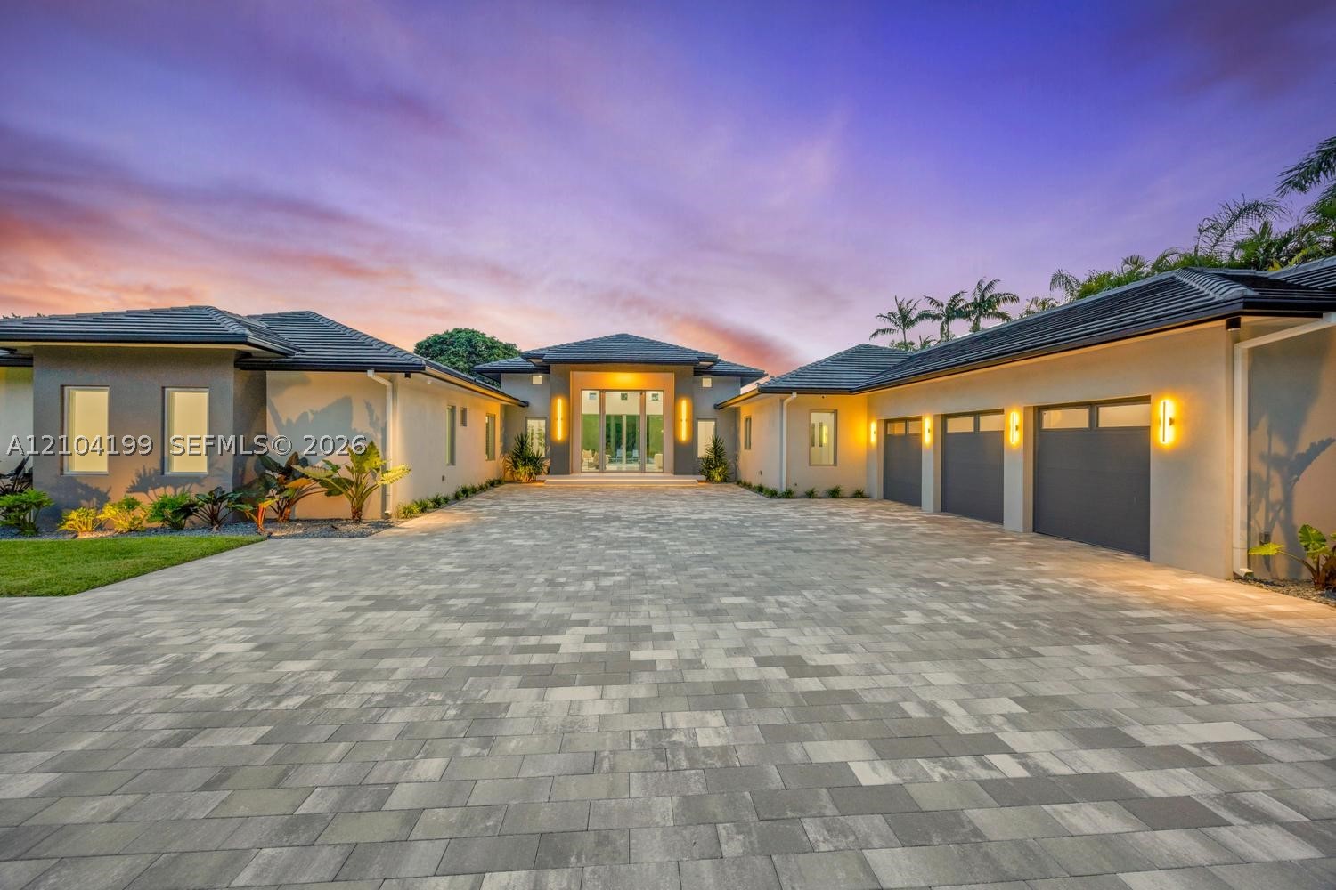 11240 SW 95th St, Miami FL 33176