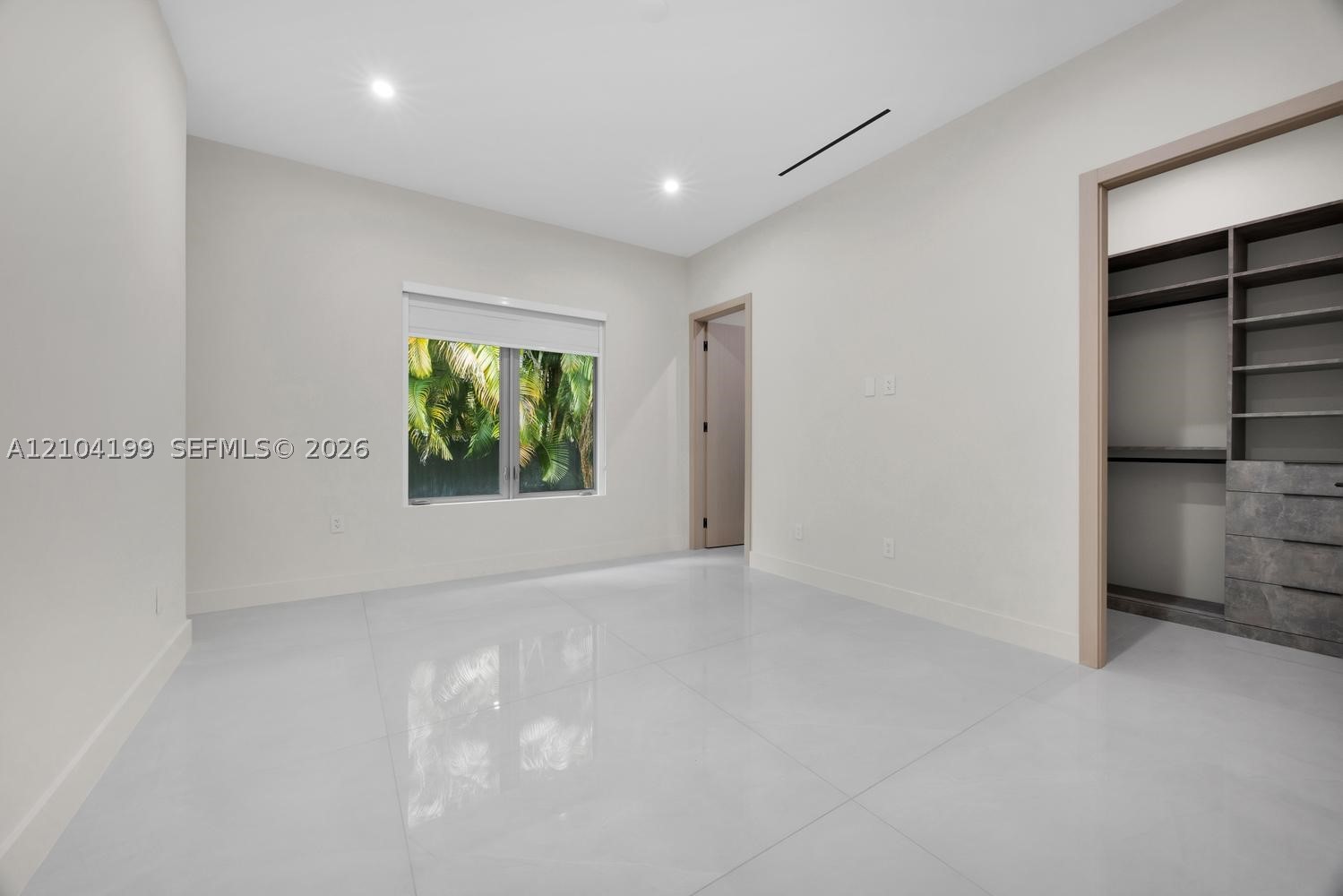 11240 SW 95th St, Miami FL 33176