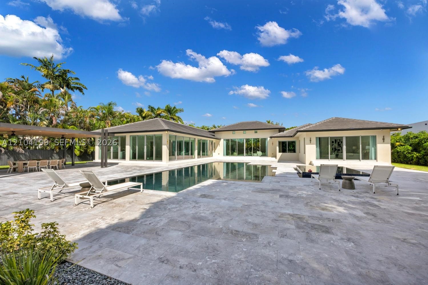11240 SW 95th St, Miami FL 33176