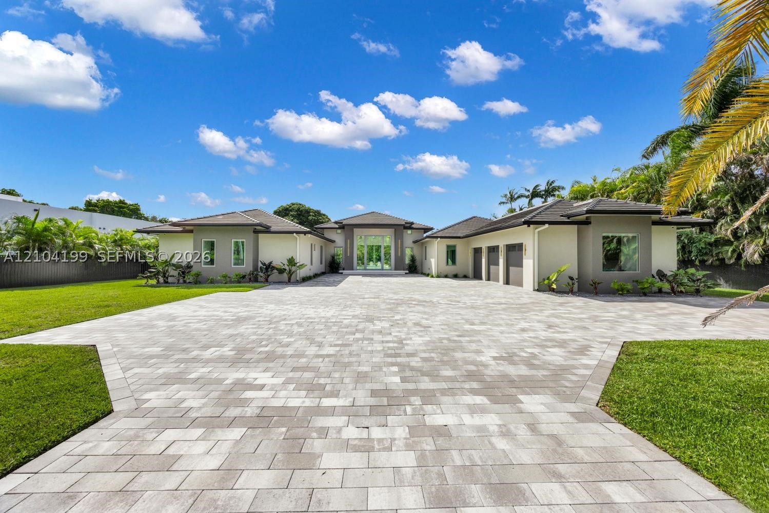 11240 SW 95th St, Miami FL 33176