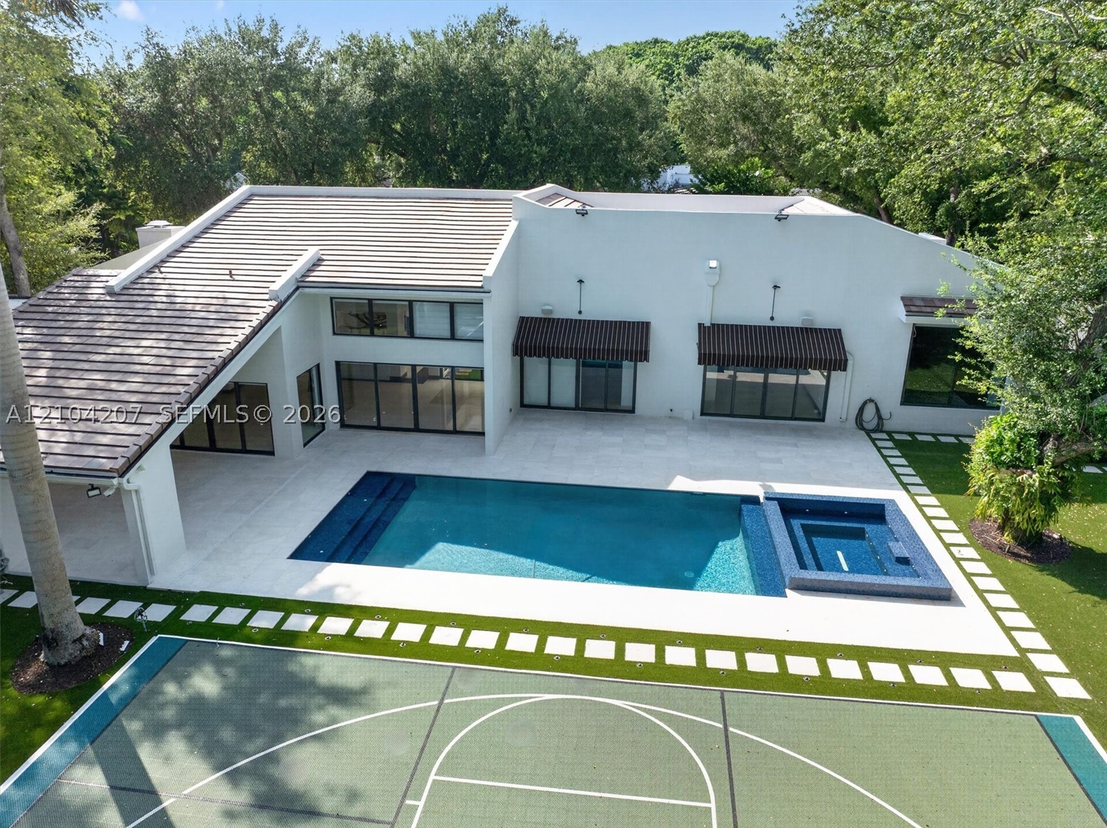 7001 Robles St, Coral Gables FL 33143