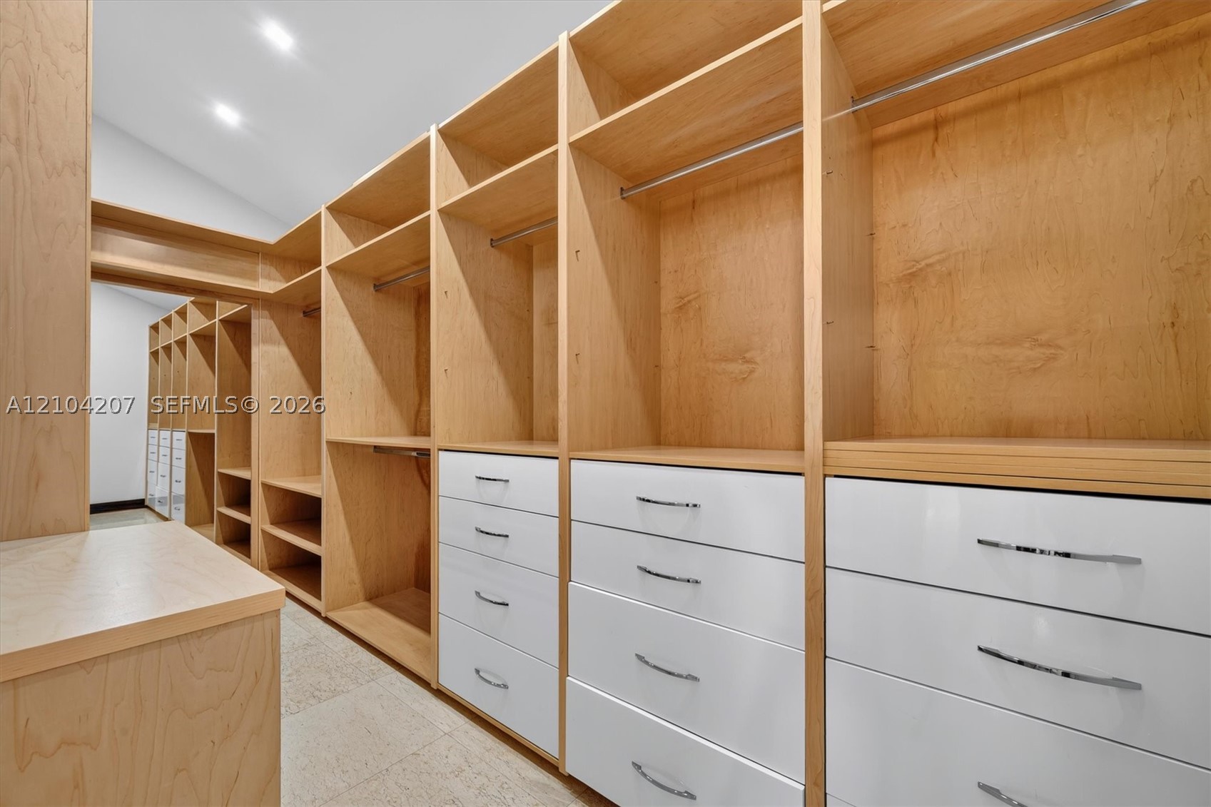7001 Robles St, Coral Gables FL 33143