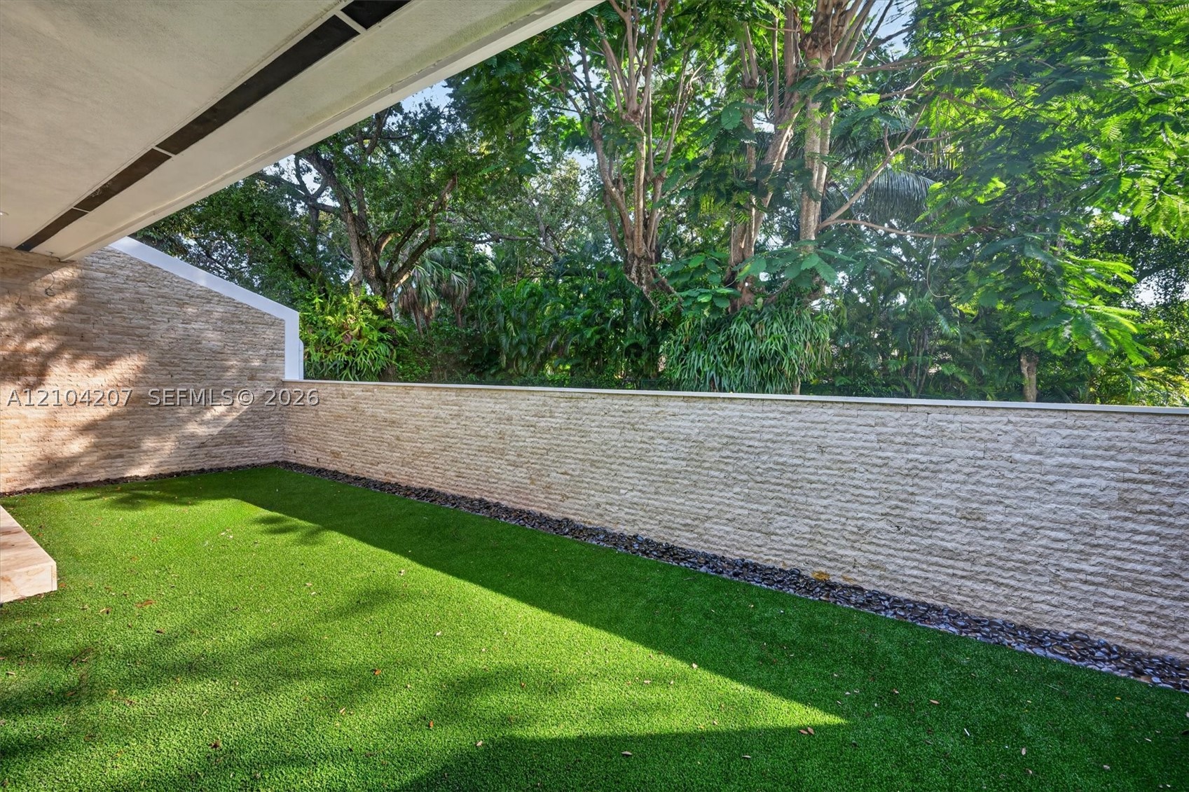 7001 Robles St, Coral Gables FL 33143