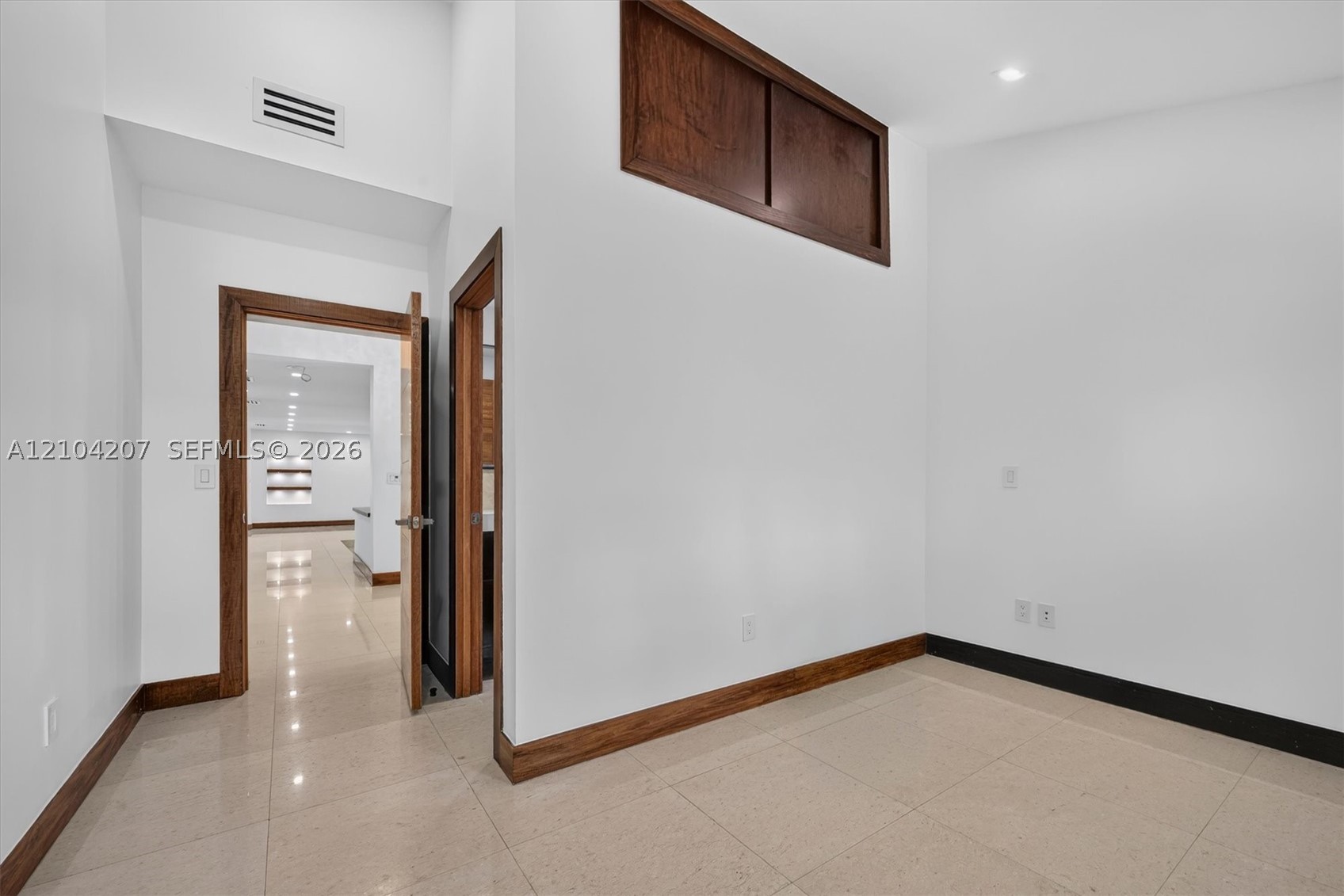 7001 Robles St, Coral Gables FL 33143