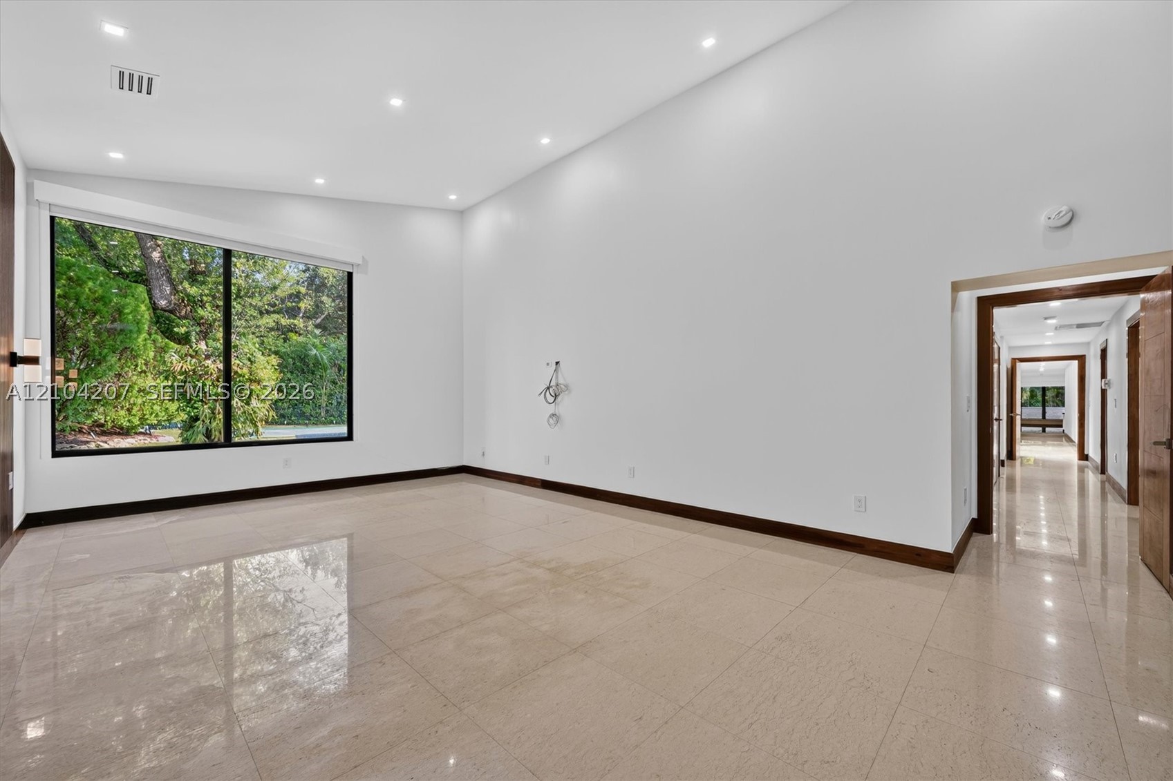 7001 Robles St, Coral Gables FL 33143