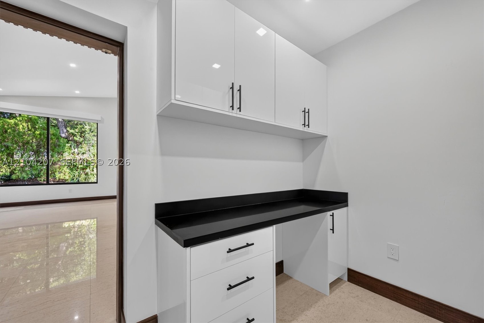 7001 Robles St, Coral Gables FL 33143