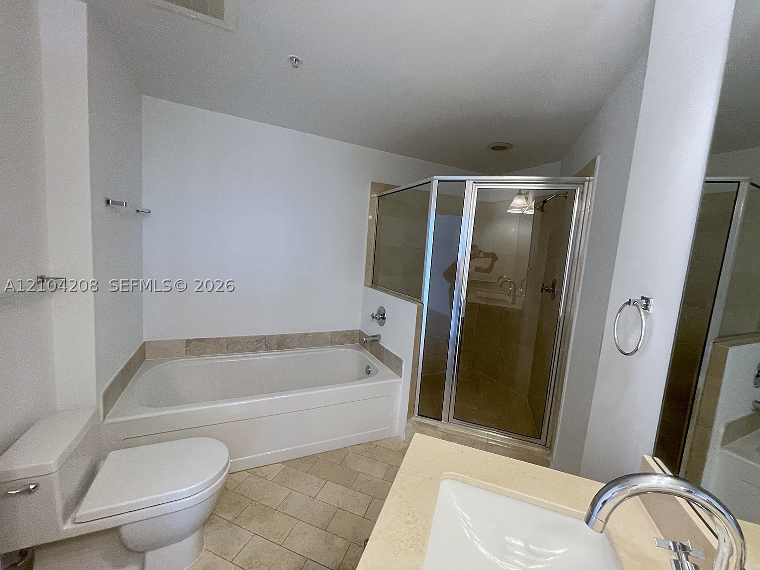 79 SW 12th St #1001-S, Miami FL 33130