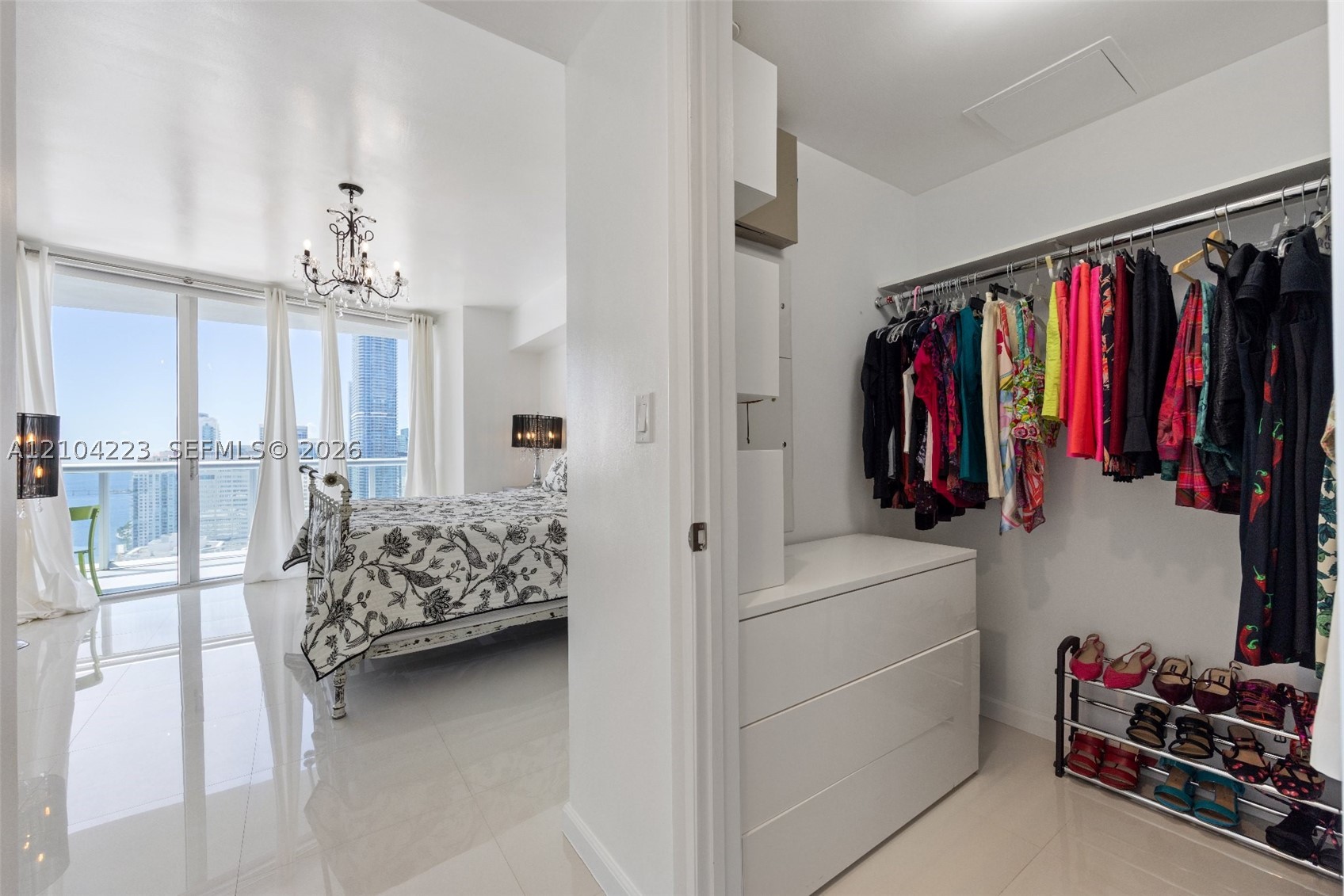 495 Brickell Ave #3401, Miami FL 33131