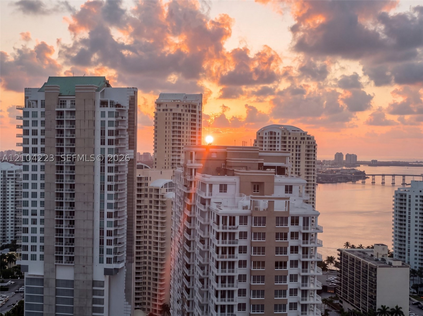 495 Brickell Ave #3401, Miami FL 33131