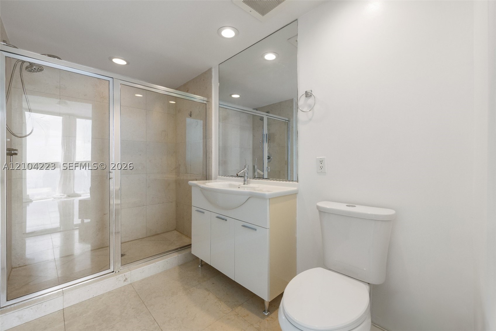 495 Brickell Ave #3401, Miami FL 33131