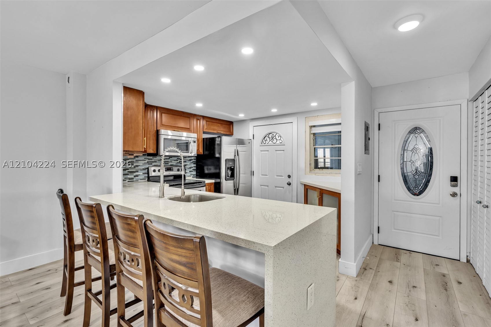 3849 NE 169th St #406, North Miami Beach FL 33160