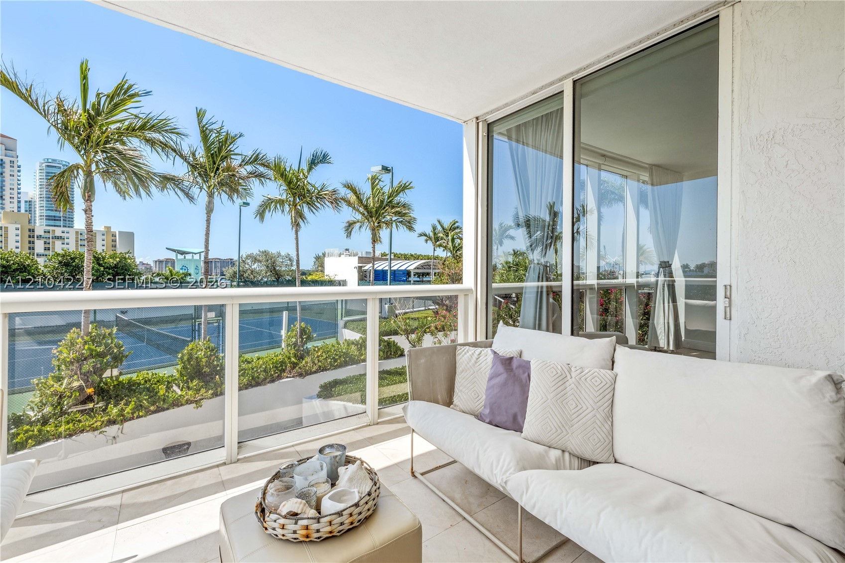 400 Alton Rd #610, Miami Beach FL 33139