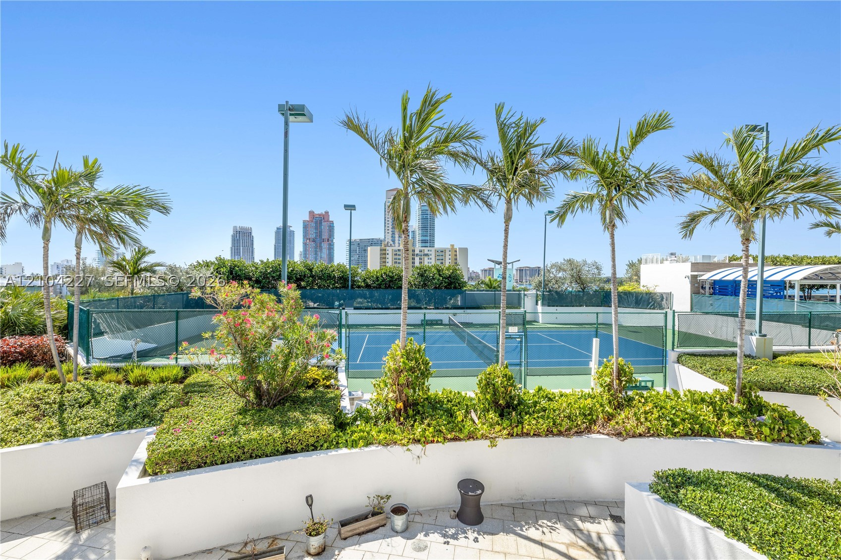 400 Alton Rd #610, Miami Beach FL 33139