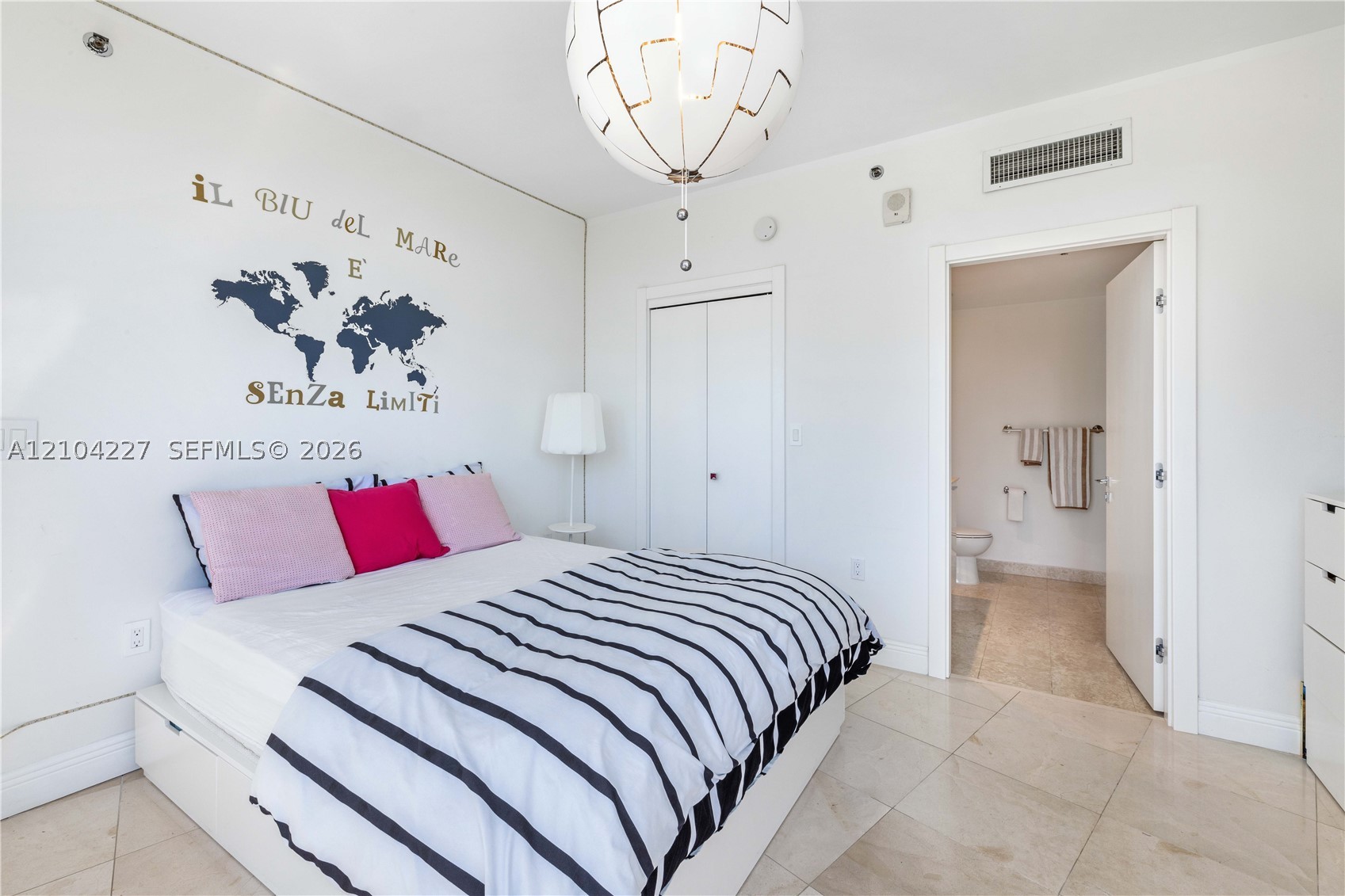 400 Alton Rd #610, Miami Beach FL 33139
