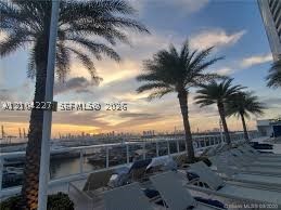 400 Alton Rd #610, Miami Beach FL 33139