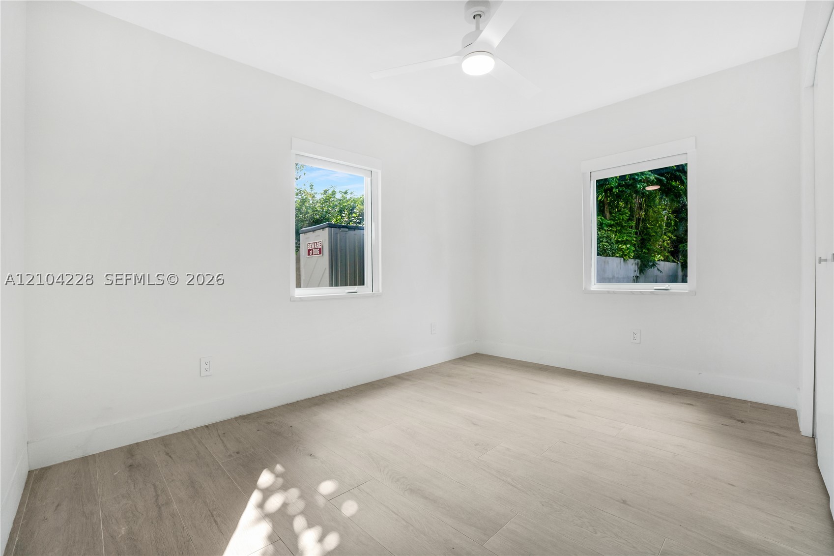 718 NE 87th St, Miami FL 33138