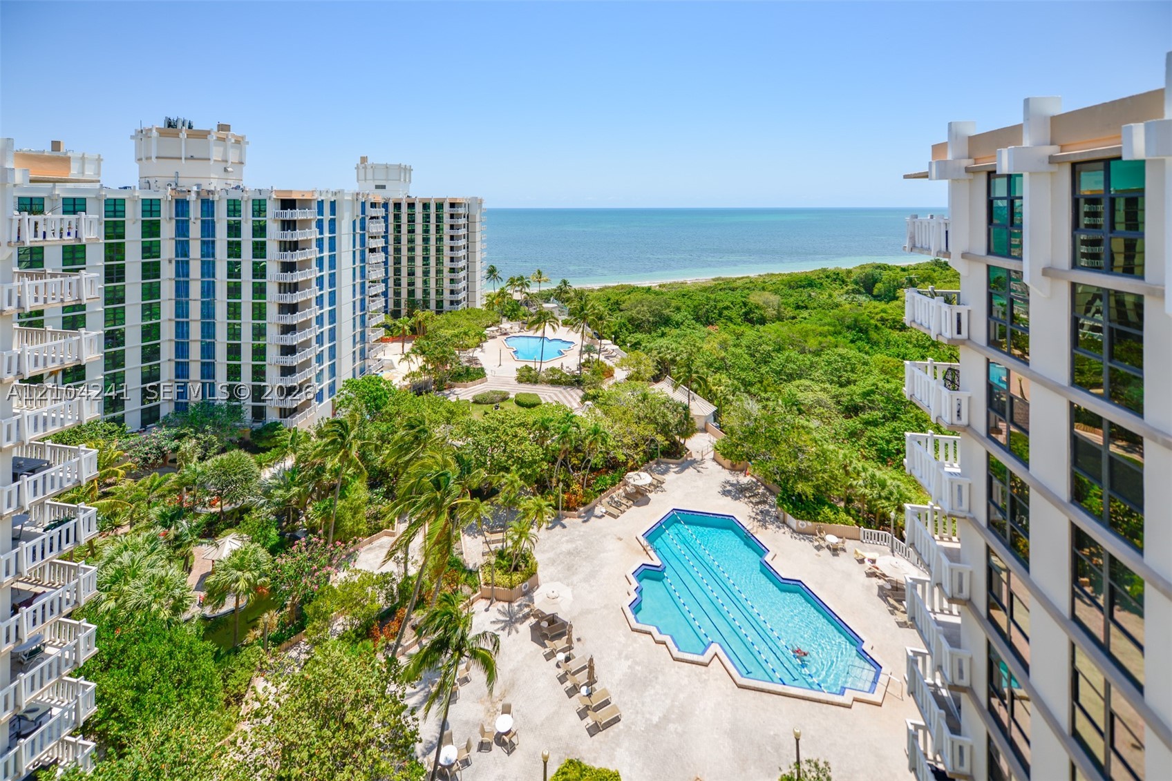 1121 Crandon Blvd #D1206, Key Biscayne FL 33149