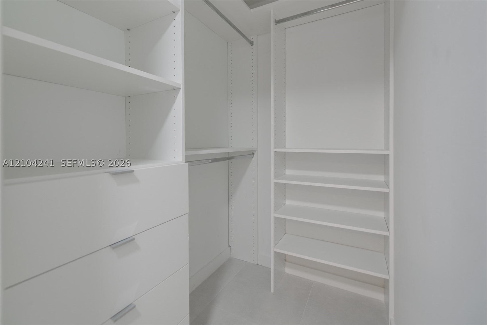 1121 Crandon Blvd #D1206, Key Biscayne FL 33149