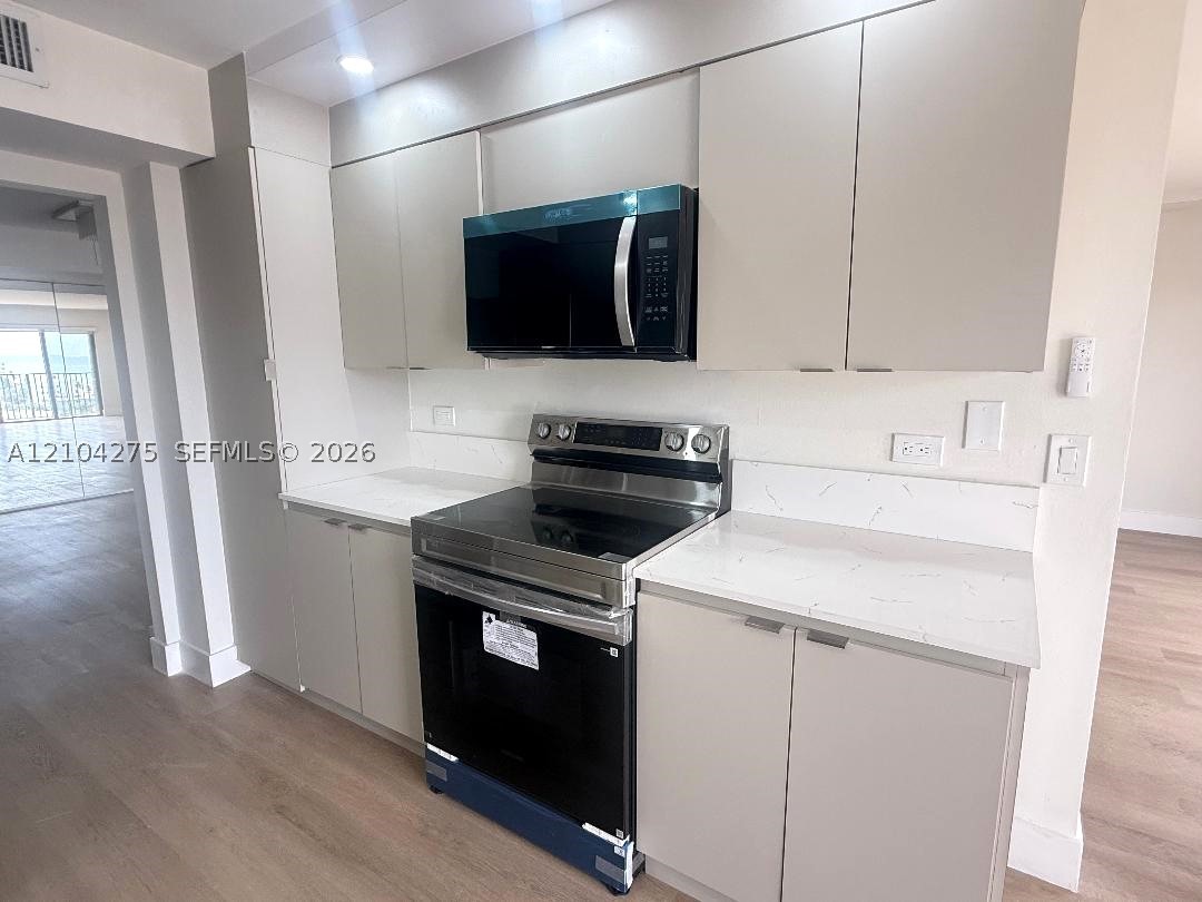 1201 S Ocean Dr #1108S, Hollywood FL 33019