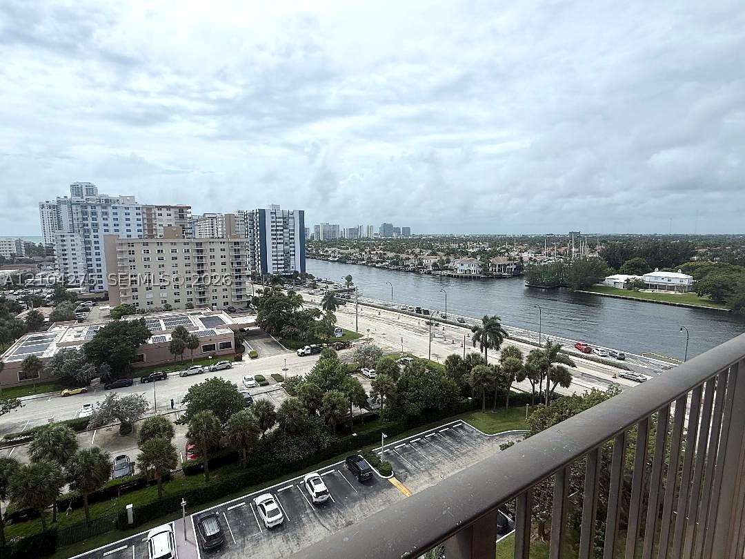 1201 S Ocean Dr #1108S, Hollywood FL 33019