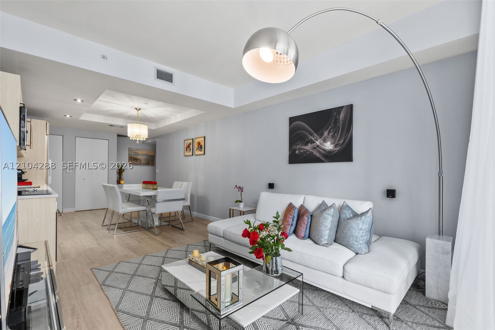 55 SW 9th St #2309, Miami FL 33130