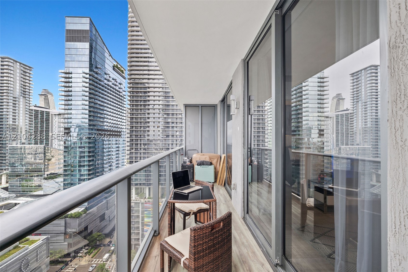 55 SW 9th St #2309, Miami FL 33130