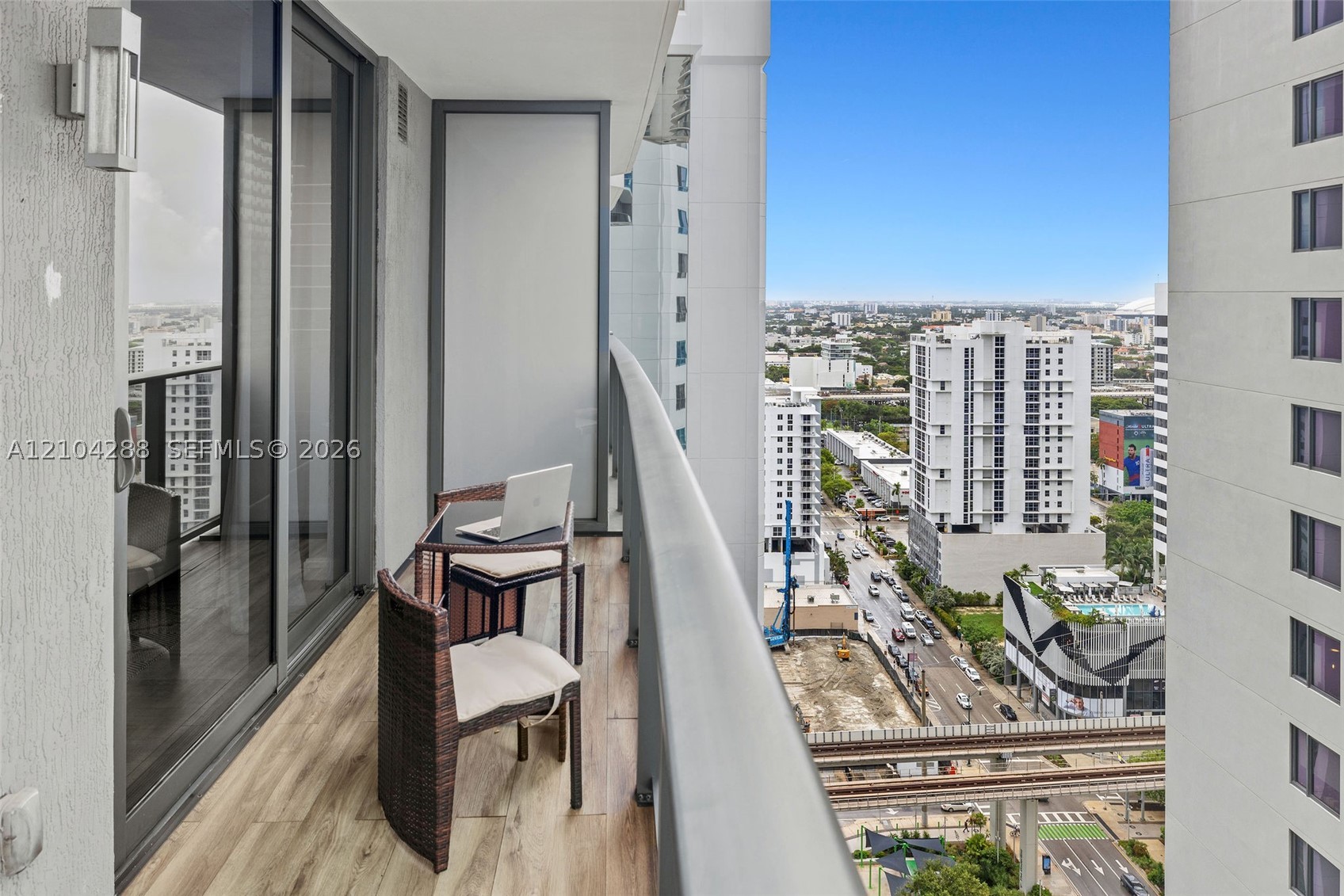 55 SW 9th St #2309, Miami FL 33130
