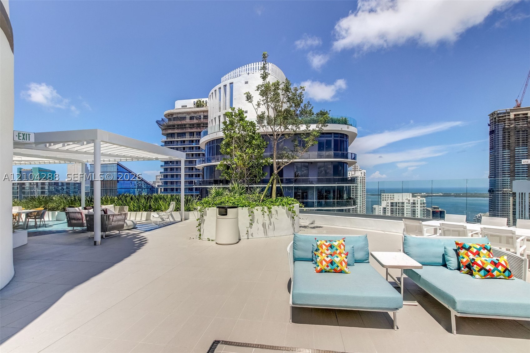 55 SW 9th St #2309, Miami FL 33130
