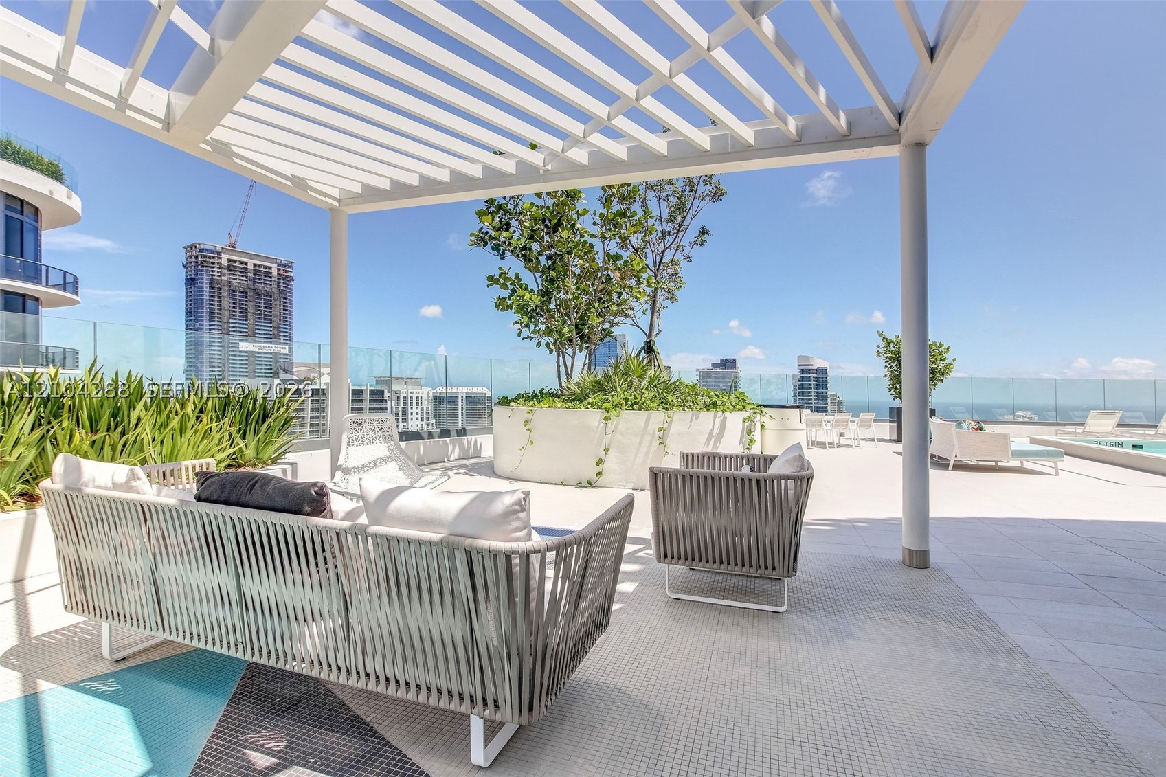 55 SW 9th St #2309, Miami FL 33130