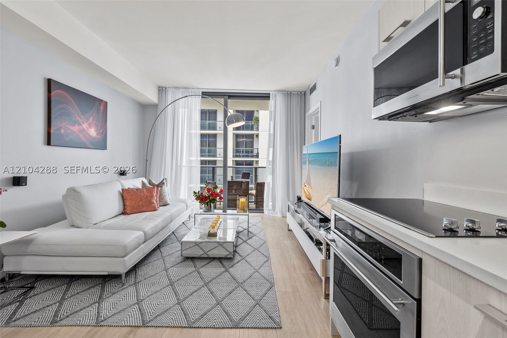 55 SW 9th St #2309, Miami FL 33130