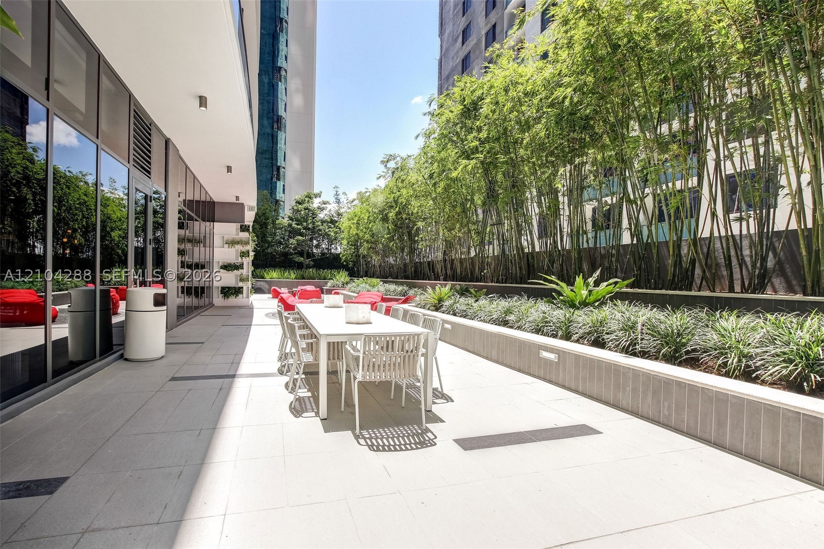 55 SW 9th St #2309, Miami FL 33130