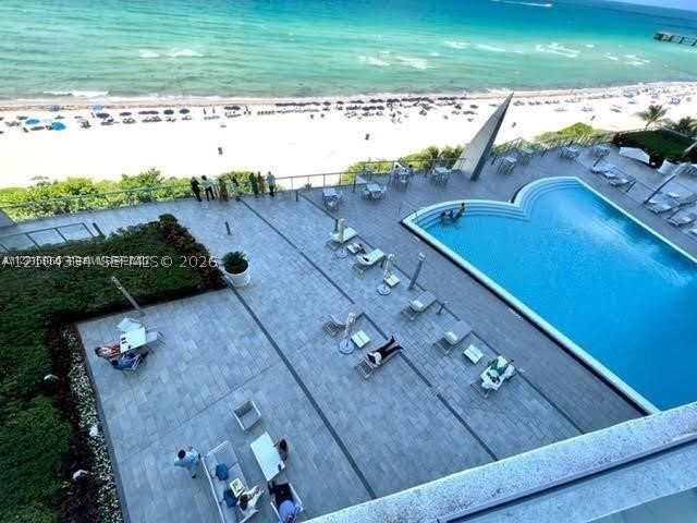 17121 Collins Ave #907, Sunny Isles Beach FL 33160
