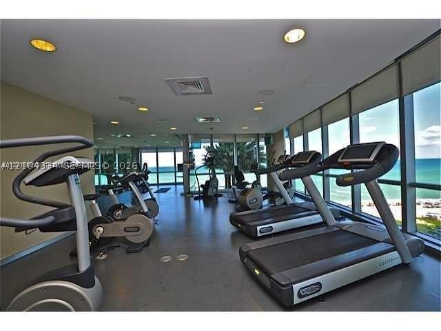 17121 Collins Ave #907, Sunny Isles Beach FL 33160