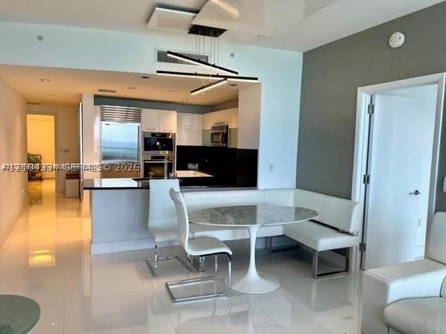17121 Collins Ave #907, Sunny Isles Beach FL 33160