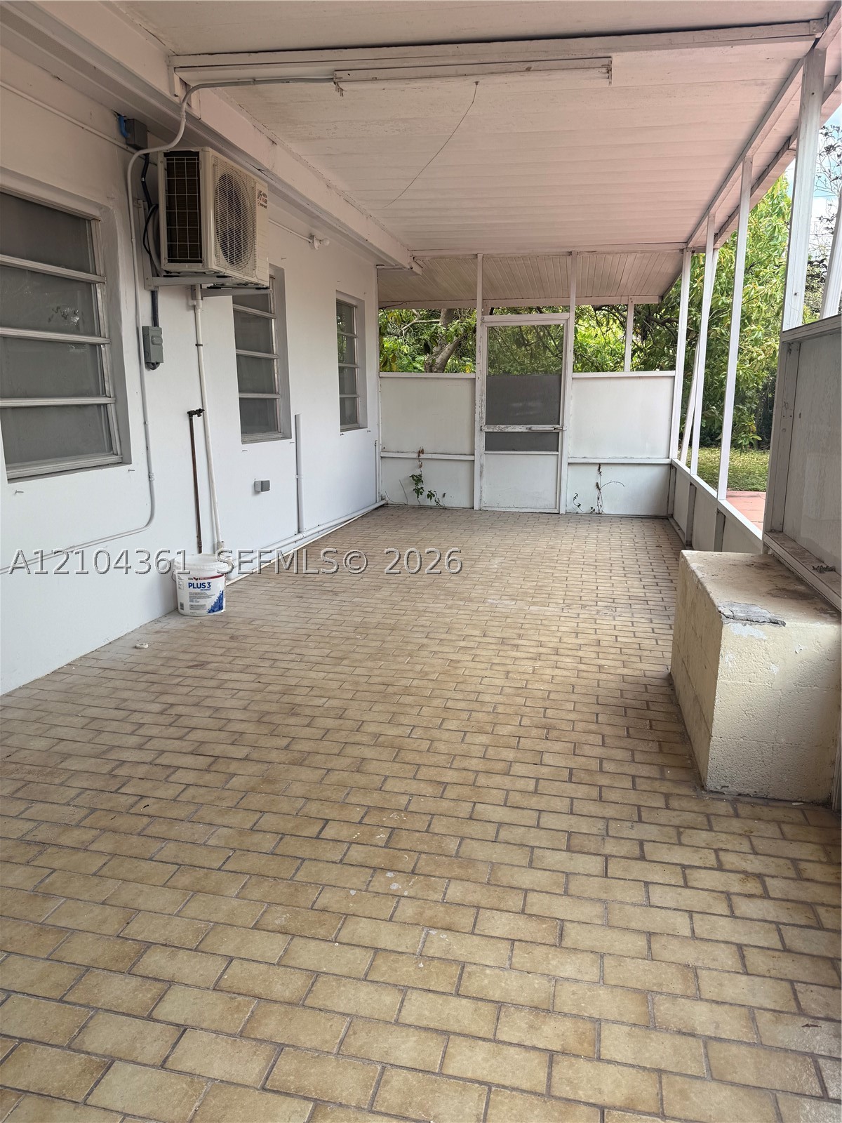 6473 SW 25th St, Miami FL 33155