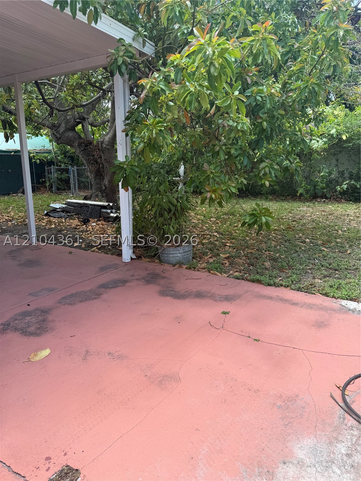 6473 SW 25th St, Miami FL 33155